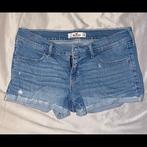 HOLLISTER jean shorts